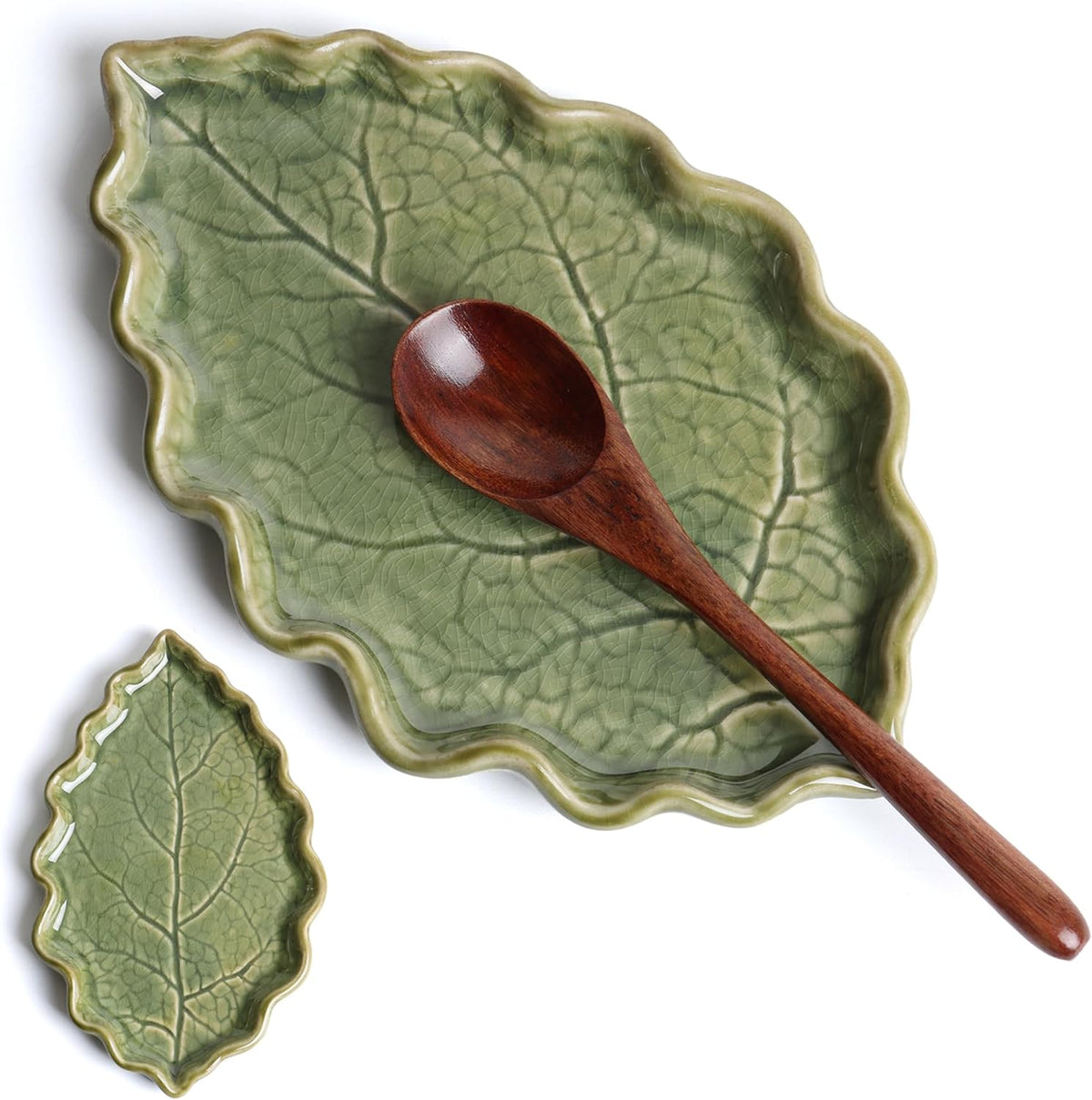 Ceramic Spoon Rest for Stove Top Cute Leaf Spoon Rest for Kitchen Counter | Spoon Holder for Stove, Home Whimsical Decor Kitchen, Green Kitchen Decor and Accessories, Kitchen Cottage Core Decor, 1Pack