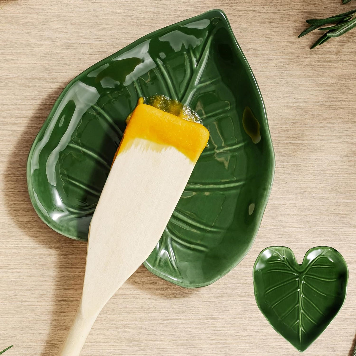 Ceramic Spoon Rest for Stove Top Cute Leaf Spoon Rest for Kitchen Counter | Spoon Holder for Stove, Home Whimsical Decor Kitchen, Green Kitchen Decor and Accessories, Kitchen Cottage Core Decor, 1Pack