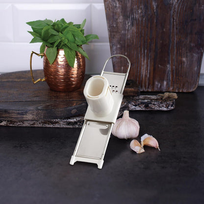 No-Peel, Self Cleaning Garlic Press, 6.25 x 1-Inches, the Italian Market Original since 1906