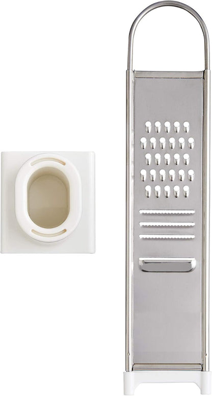 No-Peel, Self Cleaning Garlic Press, 6.25 x 1-Inches, the Italian Market Original since 1906