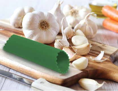 No-Peel, Self Cleaning Garlic Press, 6.25 x 1-Inches, the Italian Market Original since 1906