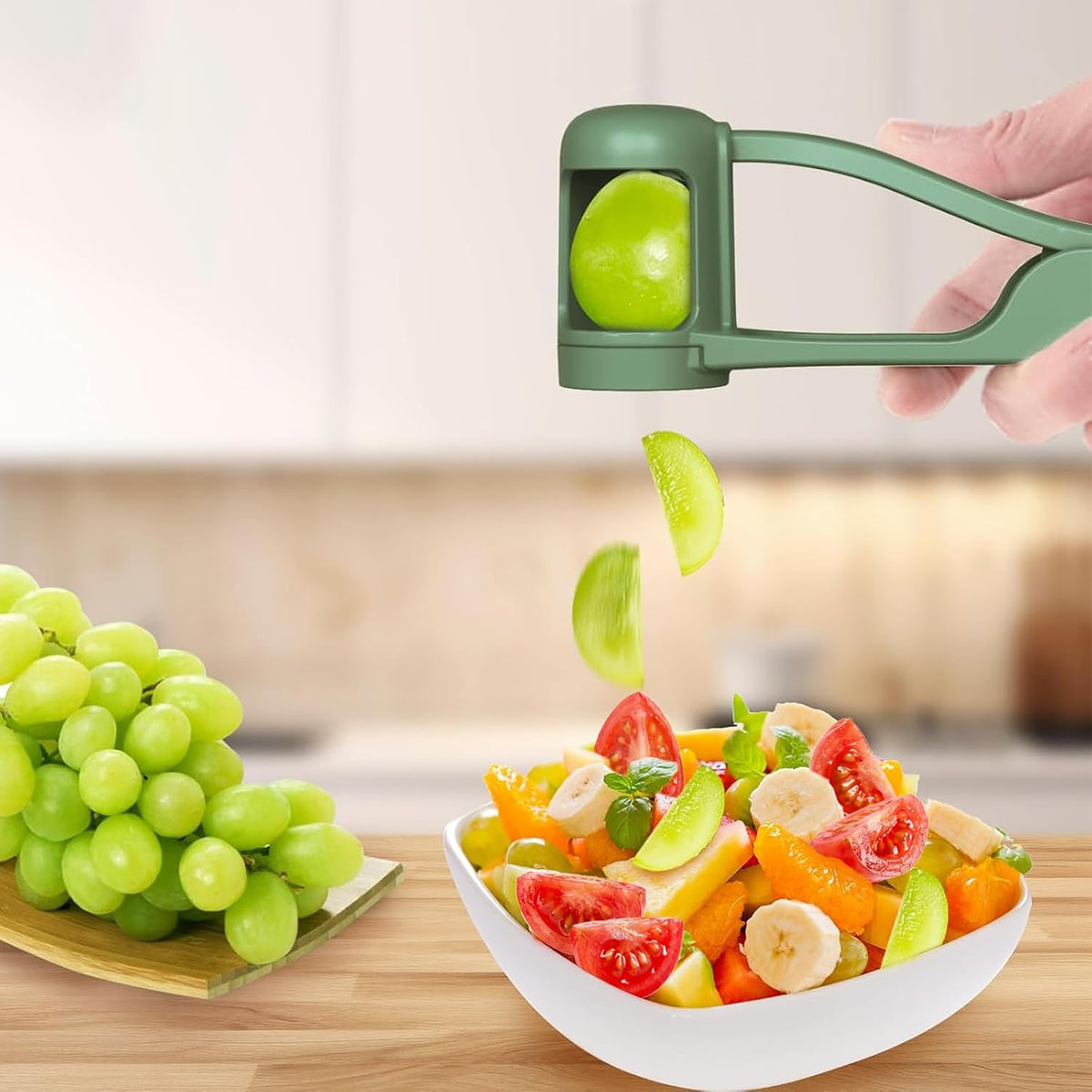 Grape Cutter Grape Slicer for Toddlers,Grape Cherry Tomato Strawberry Cutter Quarter Slicer tool For Vegetable Fruit Salad Cake Decoration,Stainless Steel kitchen Gadget Fruit cutter(Bule)