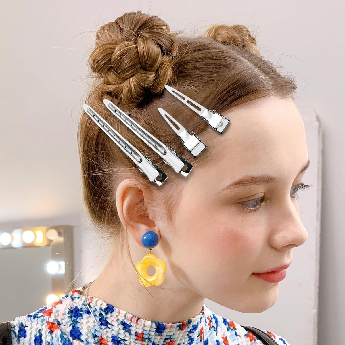 Metal Alligator Hair Clips for Women，Duck Billed Hair Pins 52pcs, Silver Professional Styling Hair Clips for Long Hair Cutting & Needle Rolling& Give Gift