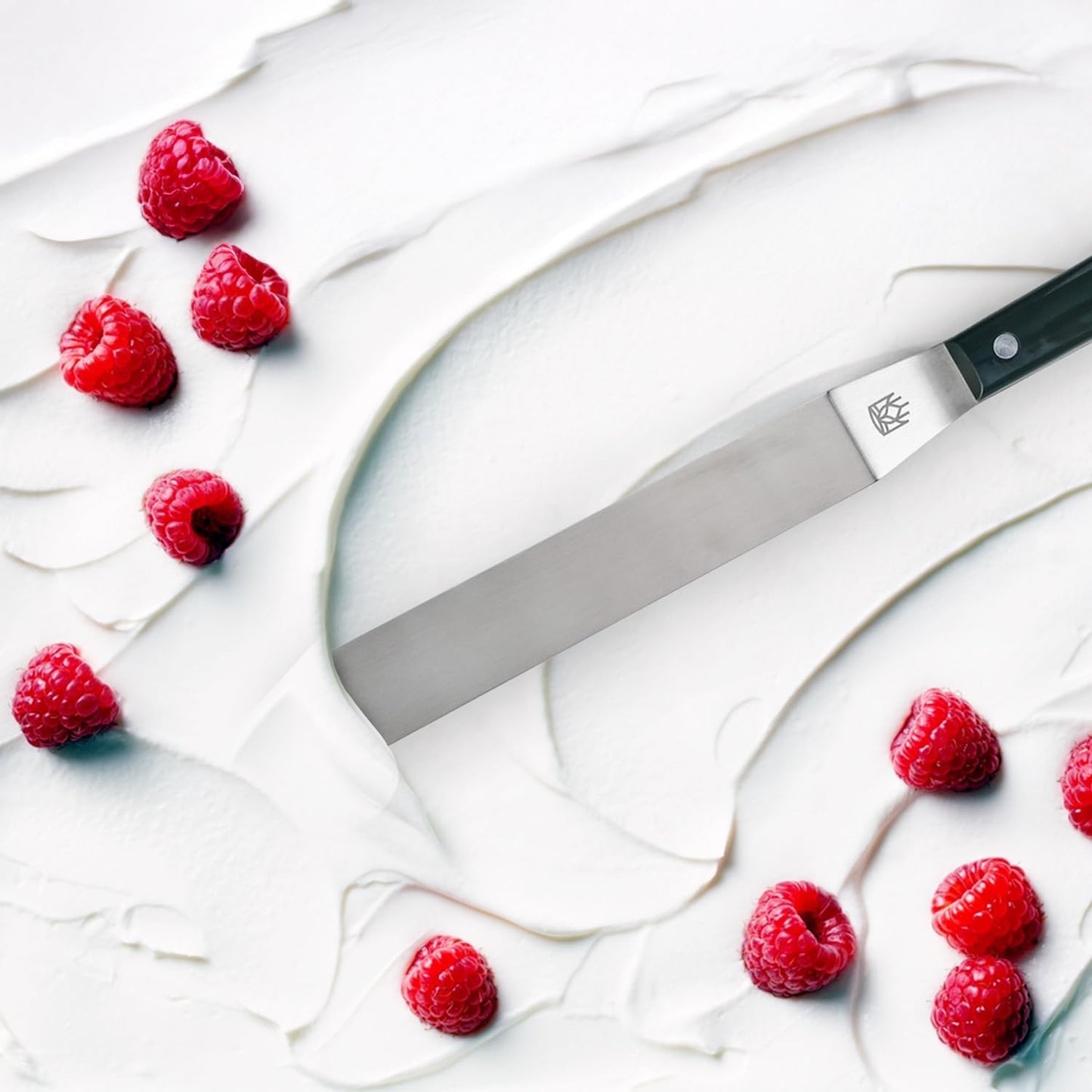 Baking Company Offset Spatula, Japanese Stainless Steel, 8-Inch Flexible Blade, For Precise Cake Decorating