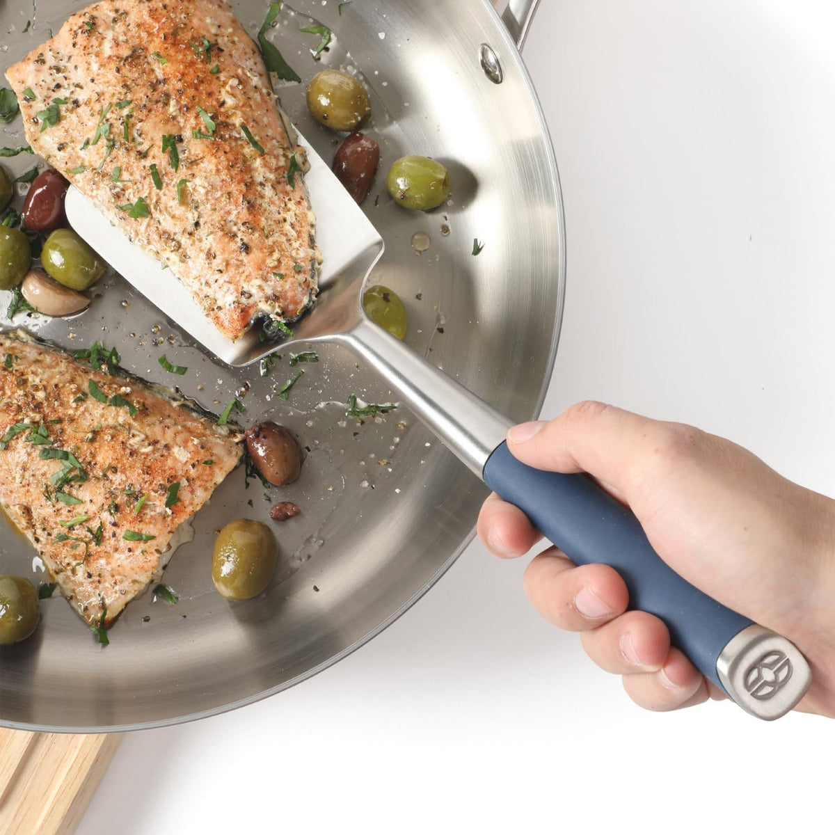 Prime Slotted Turner, Kitchen Flipping Spatula, Slotted Spatula with Silicone Head and Stainless Steel Handle, Heat Resistant Nonstick Cookware for Flipping and Draining (Navy Blue)