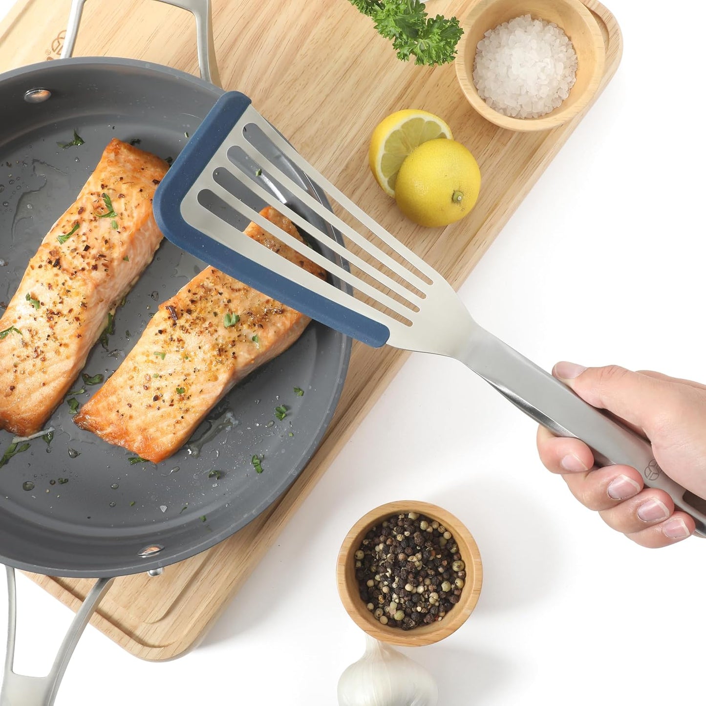 Prime Slotted Turner, Kitchen Flipping Spatula, Slotted Spatula with Silicone Head and Stainless Steel Handle, Heat Resistant Nonstick Cookware for Flipping and Draining (Navy Blue)