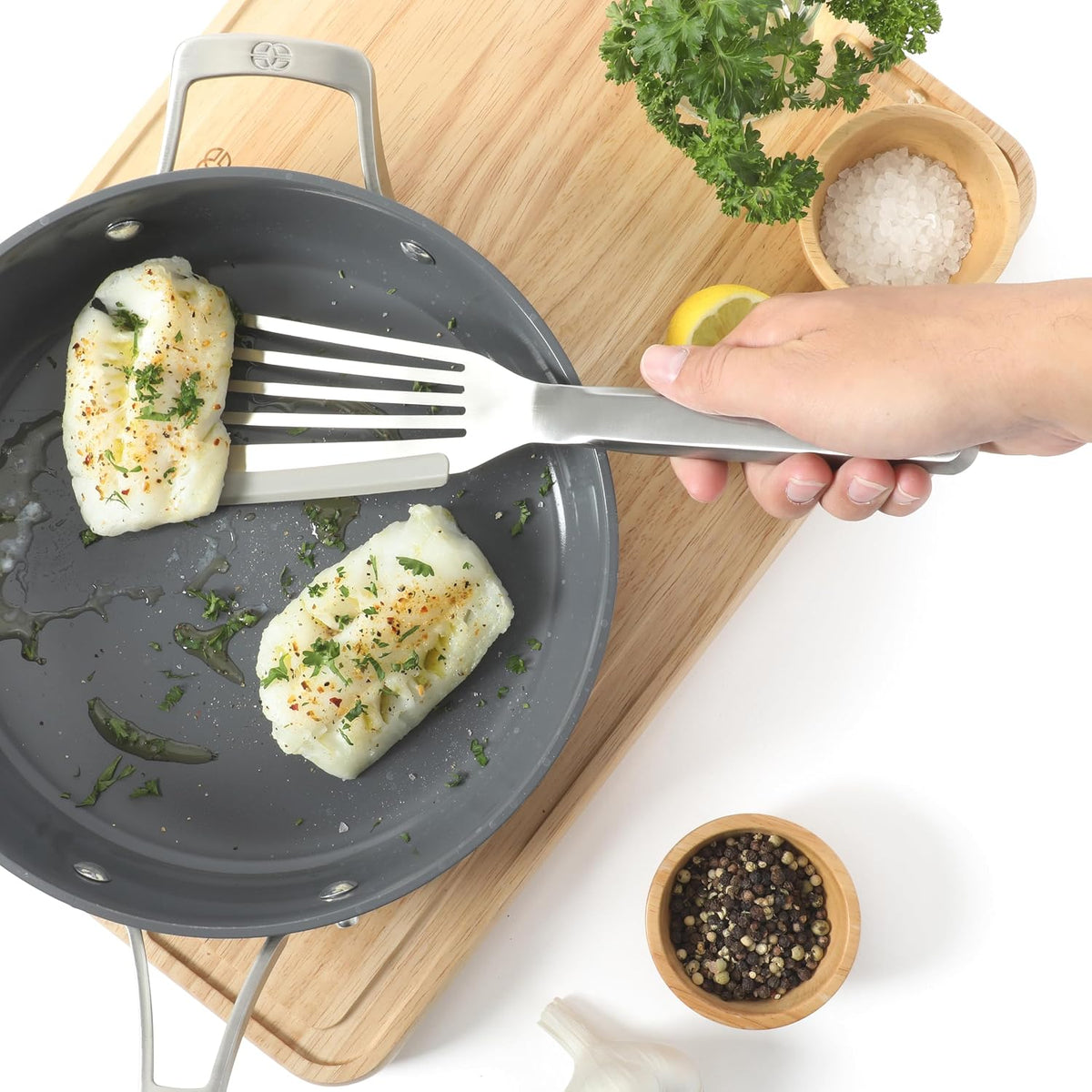 Prime Slotted Turner, Kitchen Flipping Spatula, Slotted Spatula with Silicone Head and Stainless Steel Handle, Heat Resistant Nonstick Cookware for Flipping and Draining (Navy Blue)