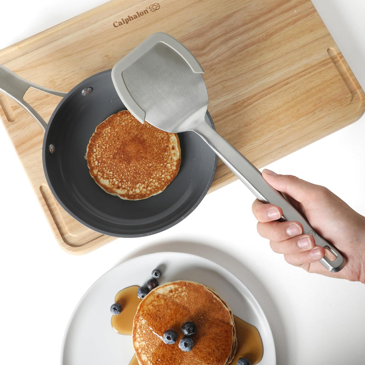 Prime Slotted Turner, Kitchen Flipping Spatula, Slotted Spatula with Silicone Head and Stainless Steel Handle, Heat Resistant Nonstick Cookware for Flipping and Draining (Navy Blue)