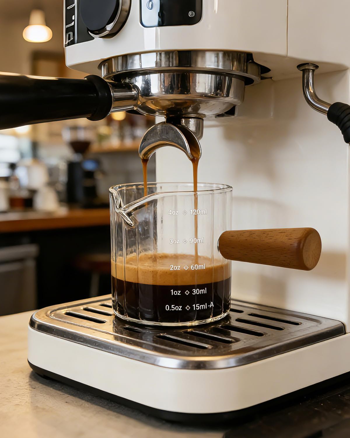 Espresso Measuring Cup 6 Oz, Espresso Cup with Wood Handle, V-Shaped Spout
