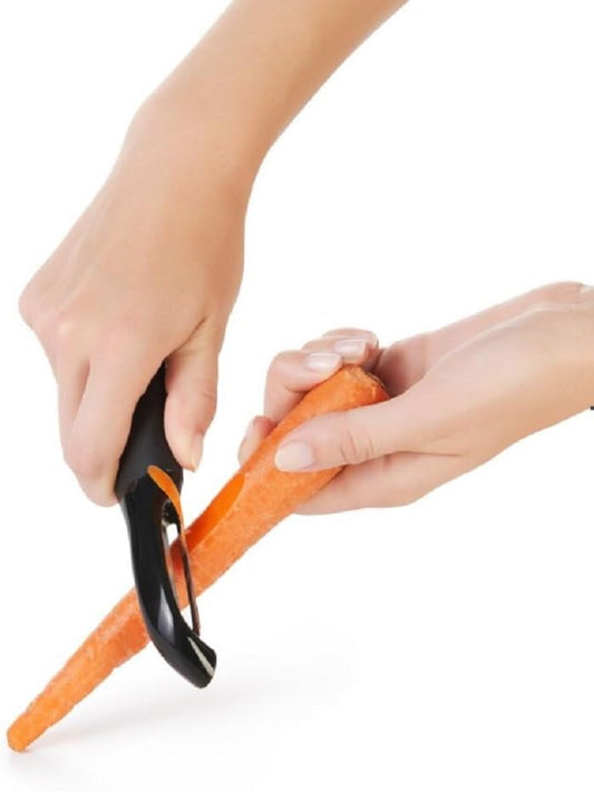 SoftWorks Swivel Peeler, 1-Pack, Black