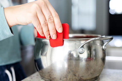 Clip On Pasta Strainer Silicone Universal Fit for all Pots and Bowls Snap On Drainer for Meat, Vegetables, Fruit Colander for Kitchen Easily Drain Food Space Saving