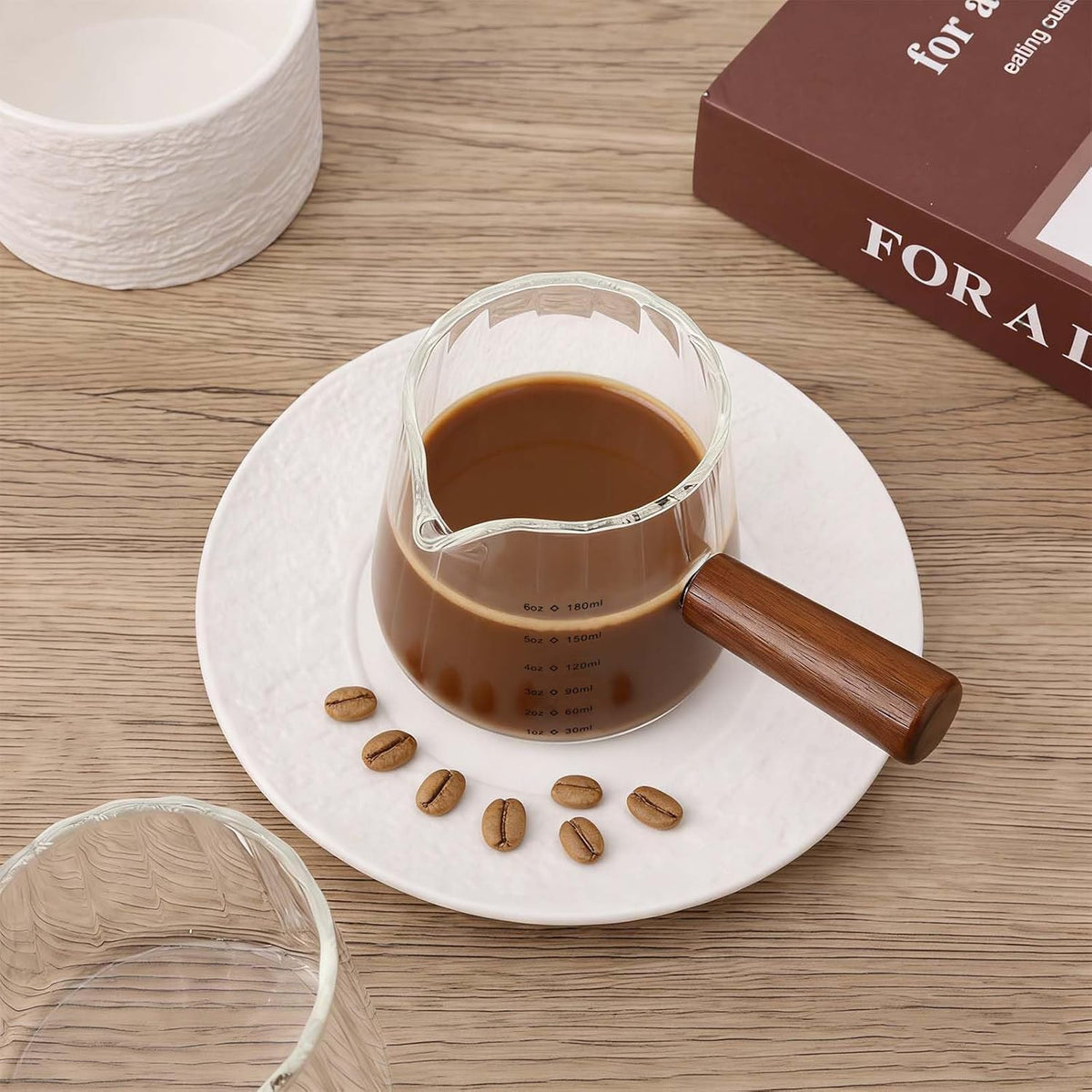 2pcs Espresso Measuring Cups, 6oz Transparent Espresso Shot Glass Measuring Cup with Wood Handle & V-Shaped Spout for Coffee Milk Tea Liquid Serving Bar Accessories