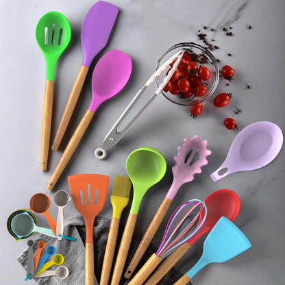 Kitchen Cooking Utensils Set, 33 pcs Non-Stick Silicone Cooking Kitchen Utensils Spatula Set with Holder, Wooden Handle Silicone Kitchen Gadgets Utensil Set (Khaki)