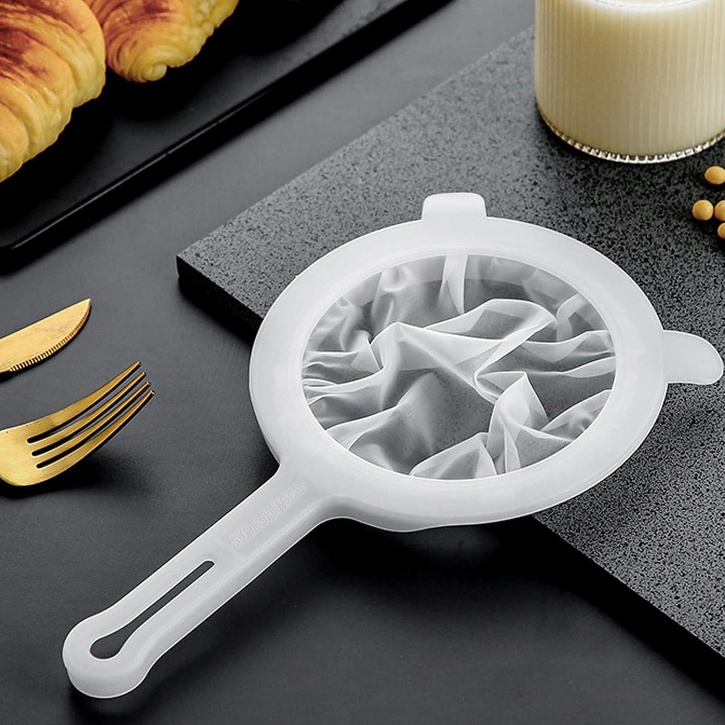 Kitchen Ultra-Fine Nylon Mesh Strainer Food Yogurt Mesh Sieve Plastic Mesh Colander with Handle Mini Brine Shrimp Separation Net for Filtering Juice Juice Milk Honey (100Mesh)