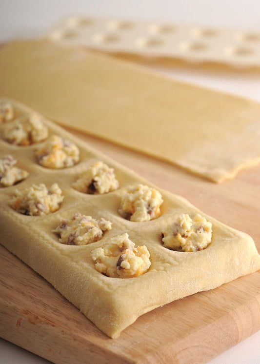 Ravioli Maker With Press 12 Inches, Metallic
