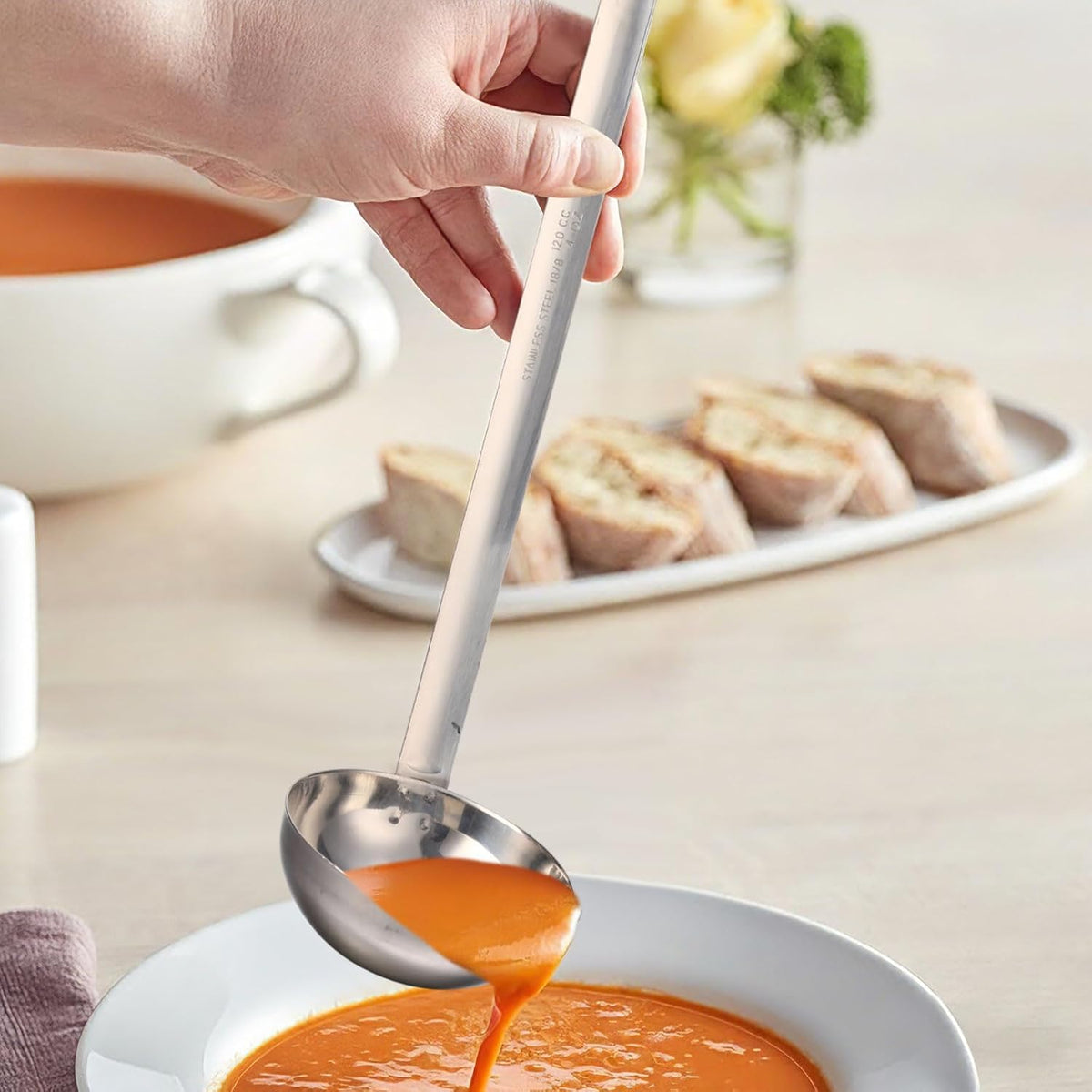 Stainless Steel Ladle Soup Handle Ladle with Pouring Rim for Kitchen Cooking Soup Sauce