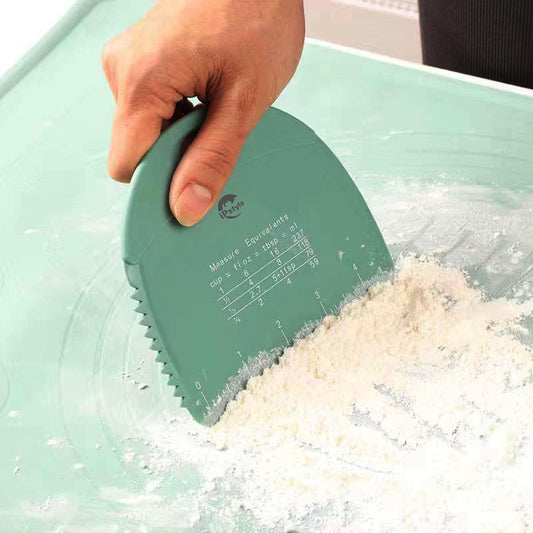 Silicone Dough Scraper Chopper, Bench Scraper with Serrated Edge Measuring Scale, Multipurpose Pizza Cutter, Pastry, Food Scraper for Baking, Dough, Bread, Cake (Blue)