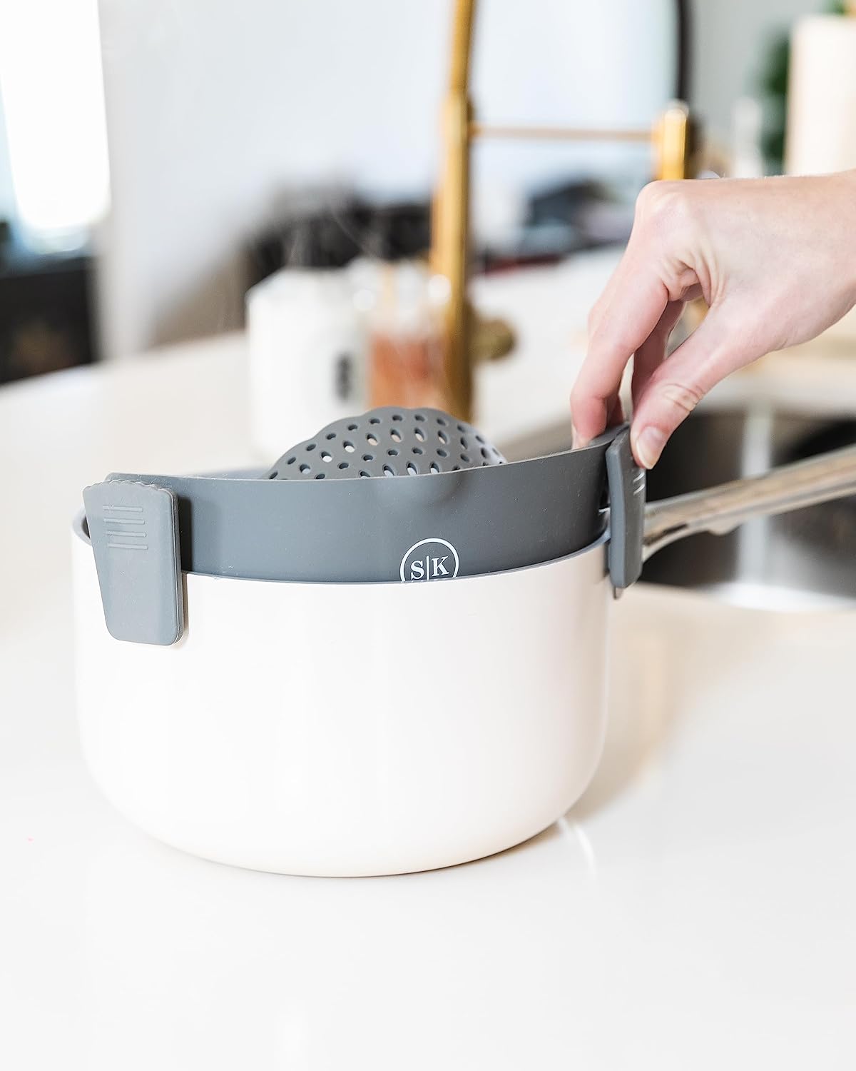 Clip on Silicone Strainer, Colander Fit Most Pots, Pans, Bowls, Ideal for Pasta, Vegetables, Fruit, Non-Toxic, BPA Free, 2 Pack, Green, Gray
