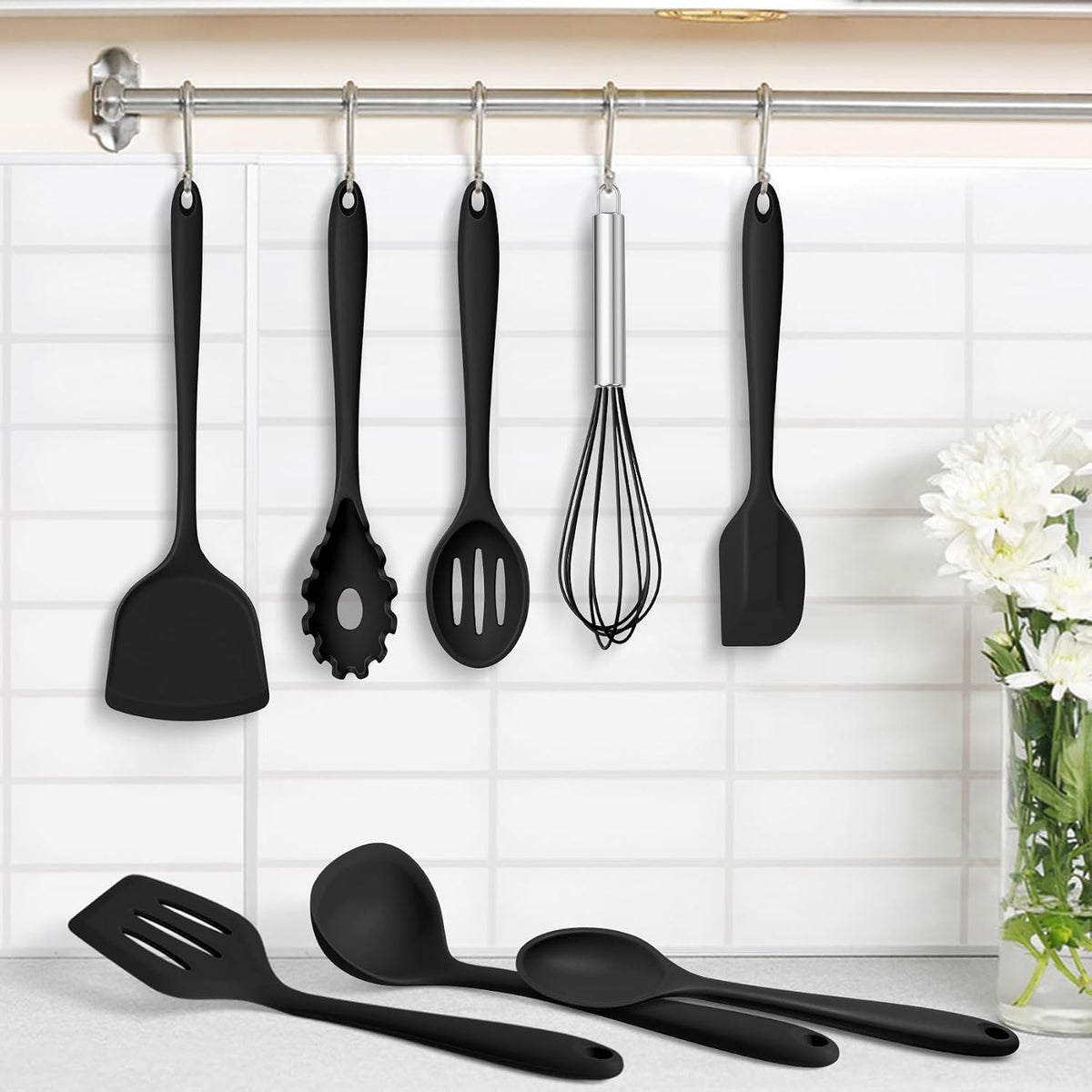 Silicone Cooking Utensils Set, 8 PCS Kitchen Utensils Set, Black