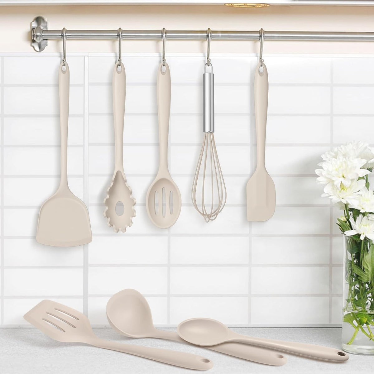 Silicone Cooking Utensils Set, 8 PCS Kitchen Utensils Set, Black