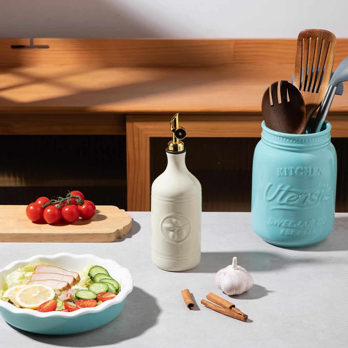 Sweejar 18 Oz Oil Dispenser for Kitchen with Gravity Spout, Ceramic Olive Oil Dispenser Bottle, Relief Opaque Vinegar Container for Evoo, Vinegar, Soy Sauce, Pack of 1(White, Gold Spout)