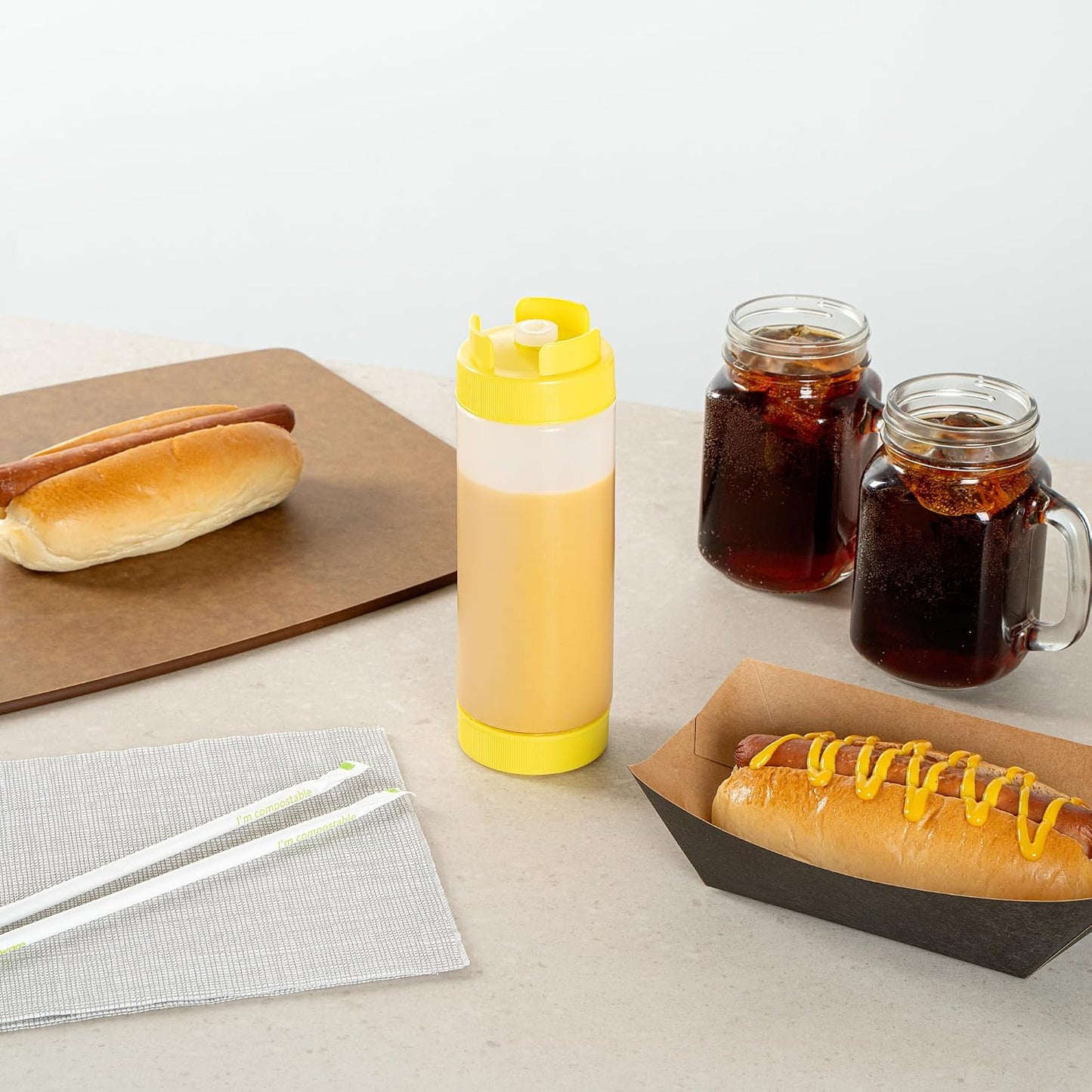Plastic Squeeze Bottle 20 oz Refillable Condiment Bottle Large Valve Dishwashable Yellow Inverted Sauce Dispenser For Thick Condiments, Dressings, Batter, Sour Cream, And Syrups