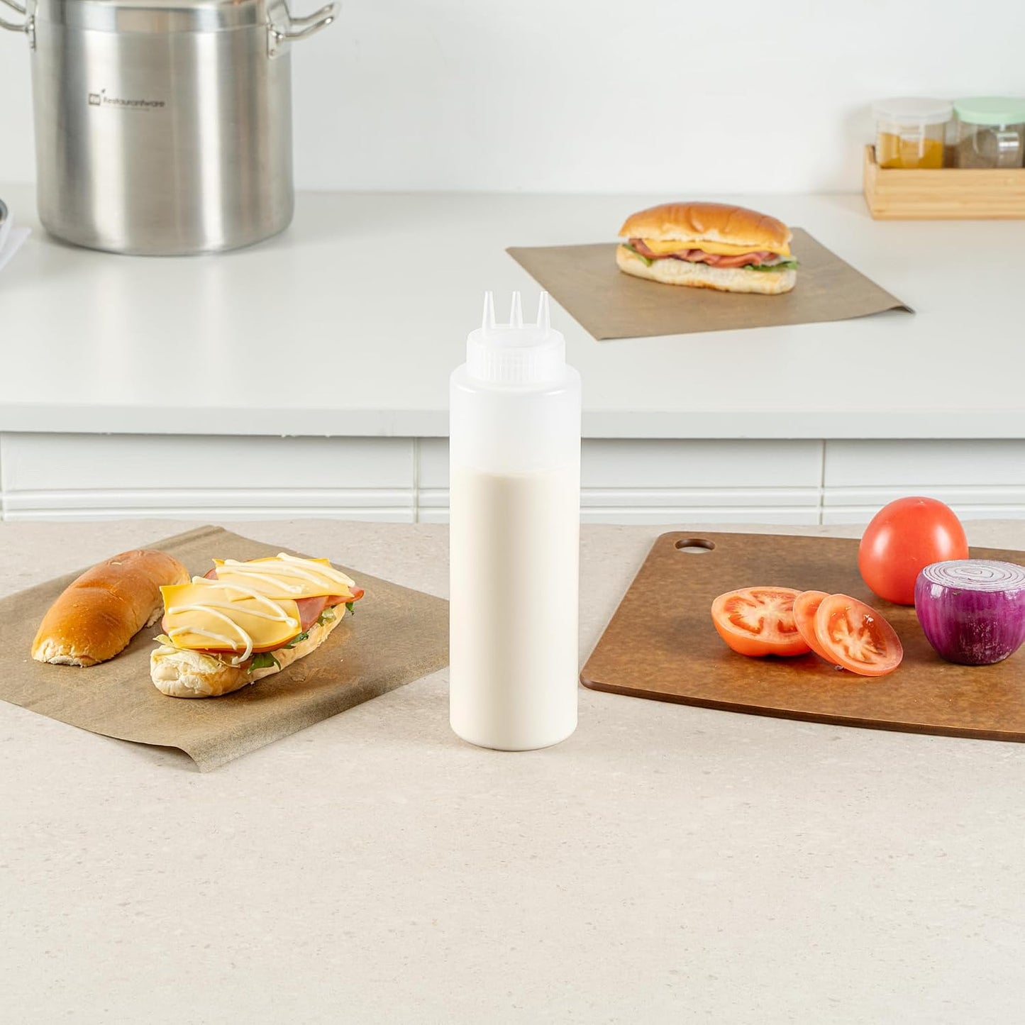 Plastic Squeeze Bottle 20 oz Refillable Condiment Bottle Large Valve Dishwashable Yellow Inverted Sauce Dispenser For Thick Condiments, Dressings, Batter, Sour Cream, And Syrups