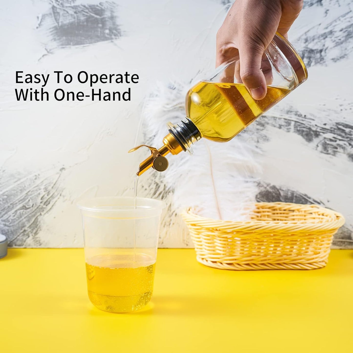 4 Pcs Olive Oil Dispenser Bottle Spout, Speed Liquor Pour Spout with Flip Top, Stainless Steel Auto Pour Spouts for Liquor Bottles, Oil Bottles, Vinegar, Syrup and Other Liquid Bottles Gold