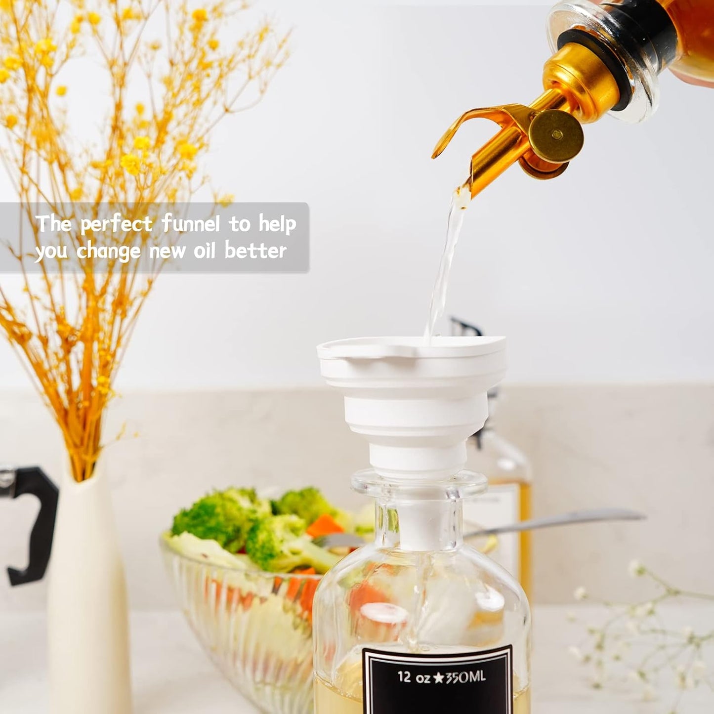 4 Pcs Olive Oil Dispenser Bottle Spout, Speed Liquor Pour Spout with Flip Top, Stainless Steel Auto Pour Spouts for Liquor Bottles, Oil Bottles, Vinegar, Syrup and Other Liquid Bottles Gold