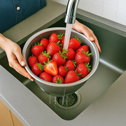 Harold Import Co. Kitchen Perforated Colander with Handles, 18/8 Stainless Steel, 8.5 Inches