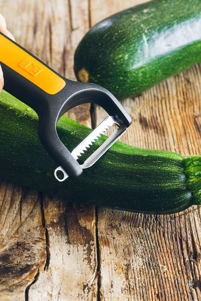 BRA Efficient Y-Shaped Julienne Peeler