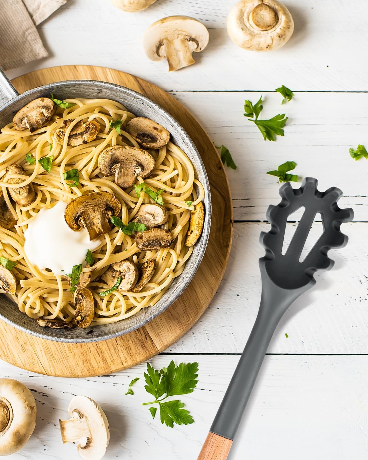 Silicone Pasta Fork, Kitchen Heat Resistant Noodle Spoon Server, BPA Free Spaghetti Strainer,12.8 inch (Khaki)