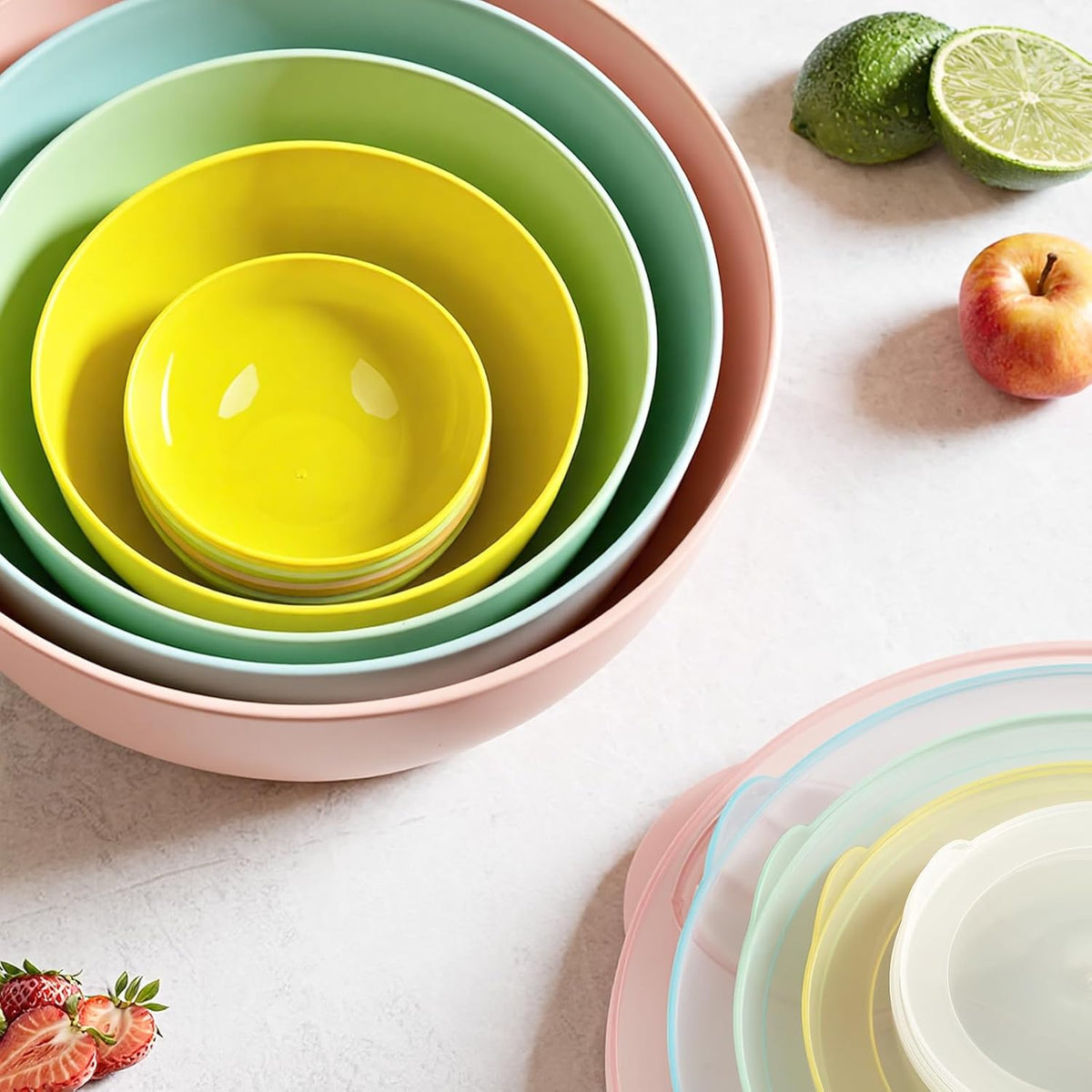 16 Piece Plastic Mixing Bowls with Lids Set includes 8 Prep Bowls & 8 Lids
