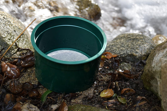 5.5 Inch Mini Stackable Classifier Gold Prospecting Pan - 50 Holes/Square Inch Stainless Steel Mesh Sifting Pan, Green