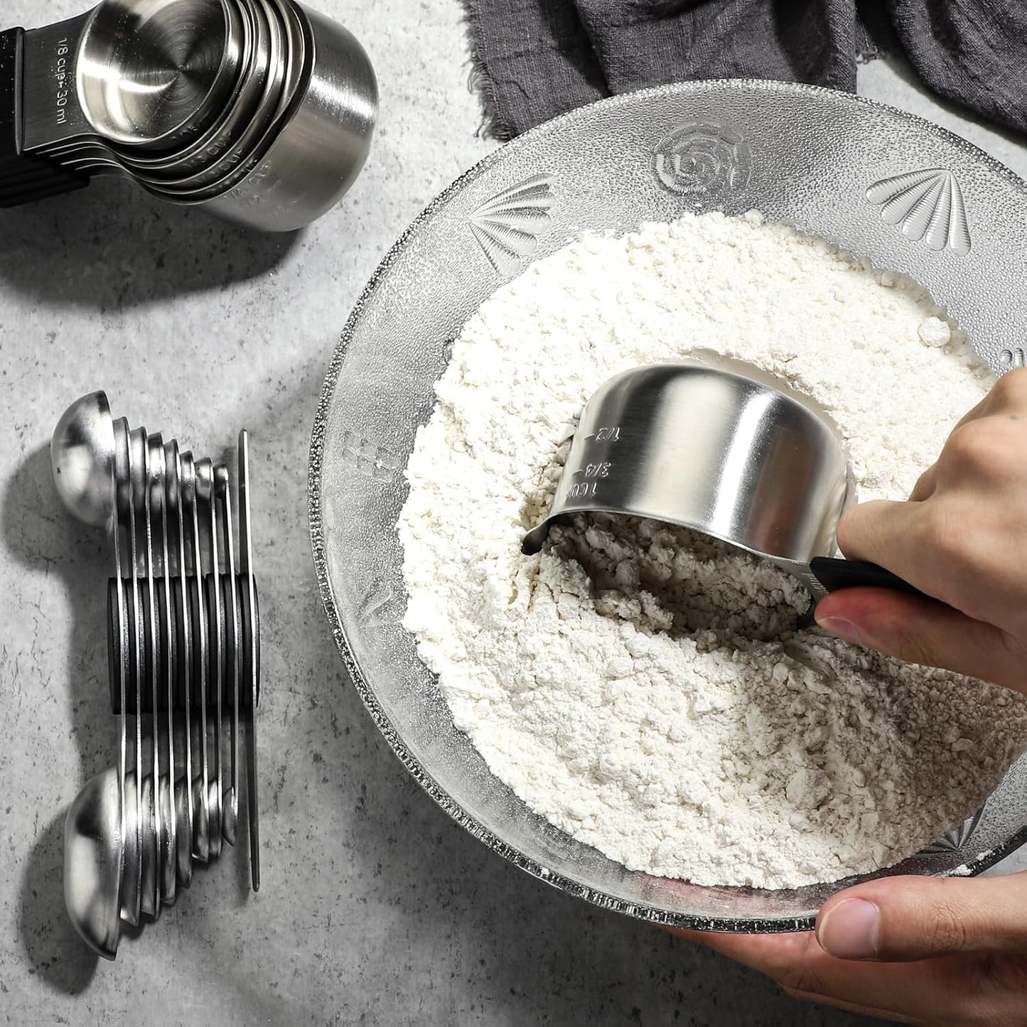 Magnetic Measuring Cups&Spoons Measuring Cup Double Sided Measuring Spoon | 7 Stainless Steel Measuring Cups 8 Magnetic Measuring Spoons Set with 1 Leveler Kitchen Tools for Cooking Baking
