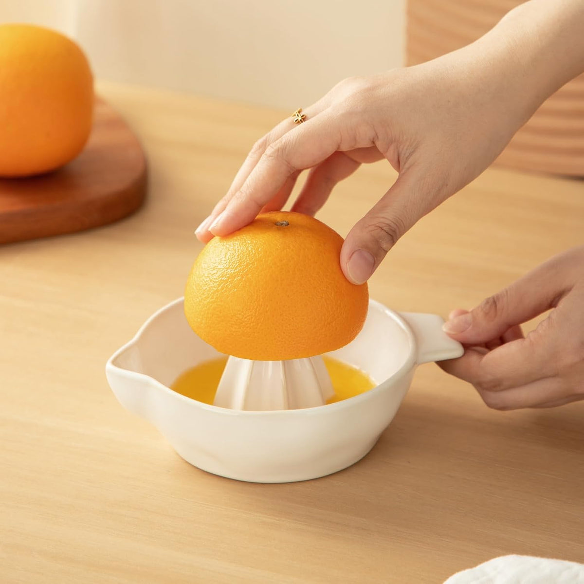 Ceramic Lemon Juicer Reamer Manual Citrus Lime Hand Squeezer Bowl Handheld