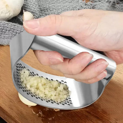 Garlic Press Rocker, Stainless Steel Garlic Mincer and Heavy Duty Stainless Steel Garlic Press Garlic Crusher,mincer tool Easy-Squeeze Garlic Tool with Peeler Cleaning Brush for Smashing Garlic