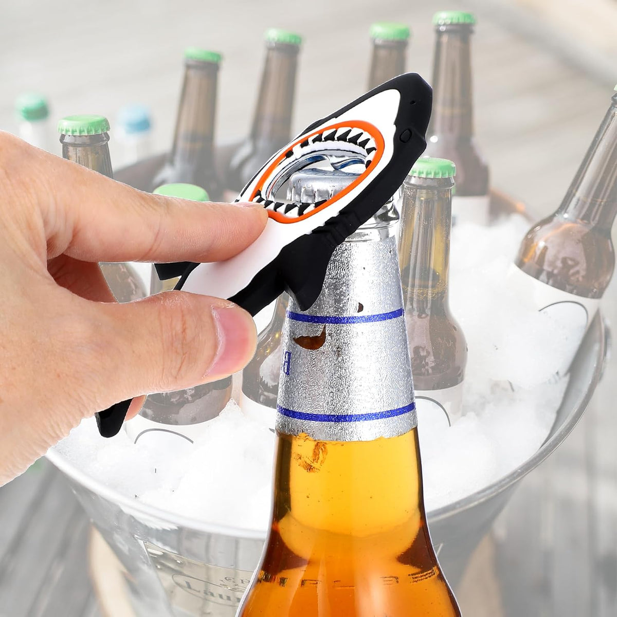 Shark Bottle Opener, Magnetic Beer Bottle Opener for Refrigerator, Silicone Stainless Steel Beer Bottles Openers, Pop Can Soda Can Openers for Boyfriend Husband Father (Blue)