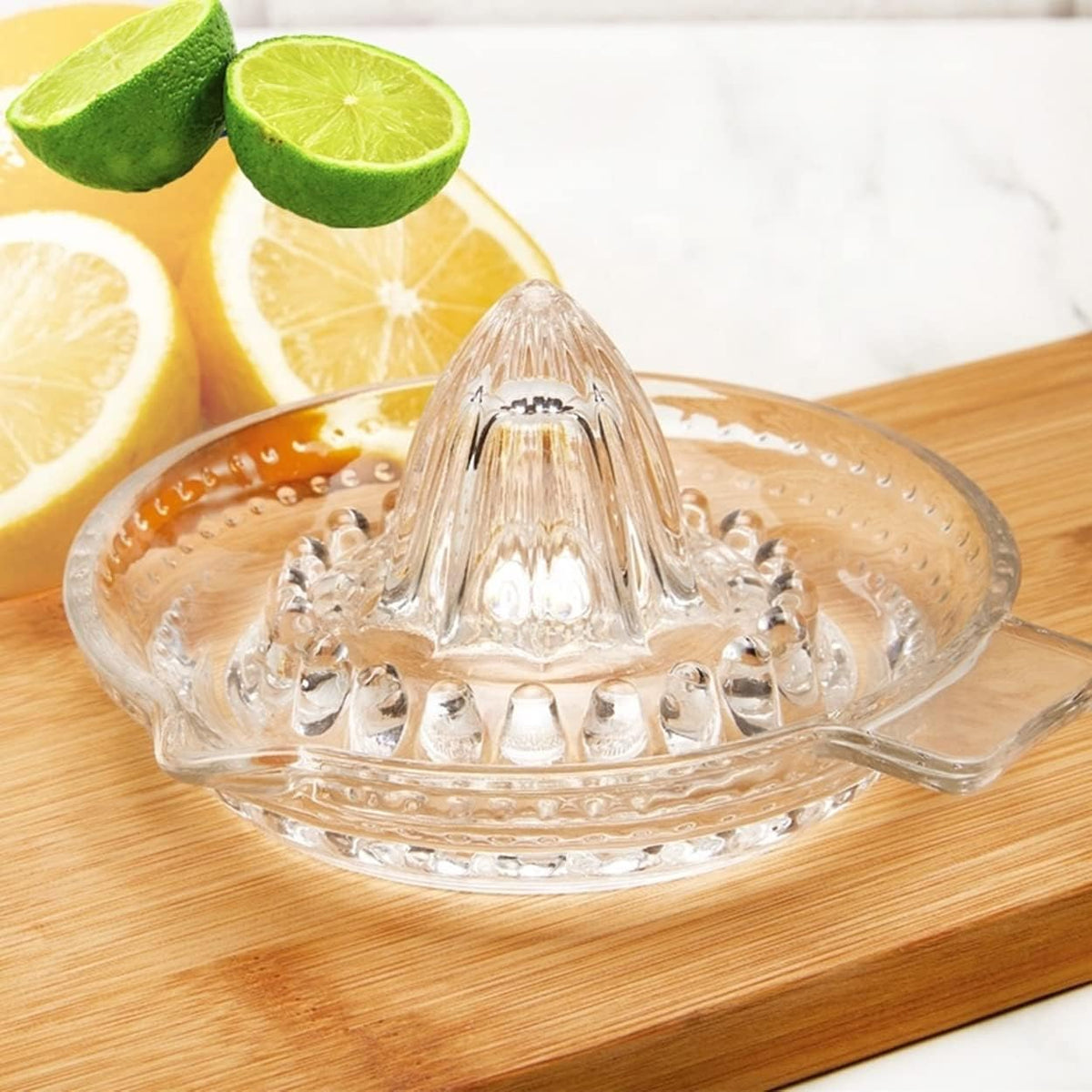 Lemon Squeezer, Portable Citrus Juicer, Crystal Reamer Manual Juicer with Handle and Spout for Fresh Juice, Lime Orange, Heavy Clear Glass