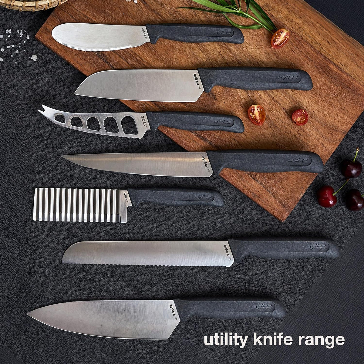 Crinkle Cut Knife – Stainless Steel Wavy Blade for Crinkle Cut French Fries, Vegetables & Fruit – Fun Snack & Garnish Cutter with Wheat Straw Handle, Dishwasher Safe, 5-Year Guarantee 4.5"