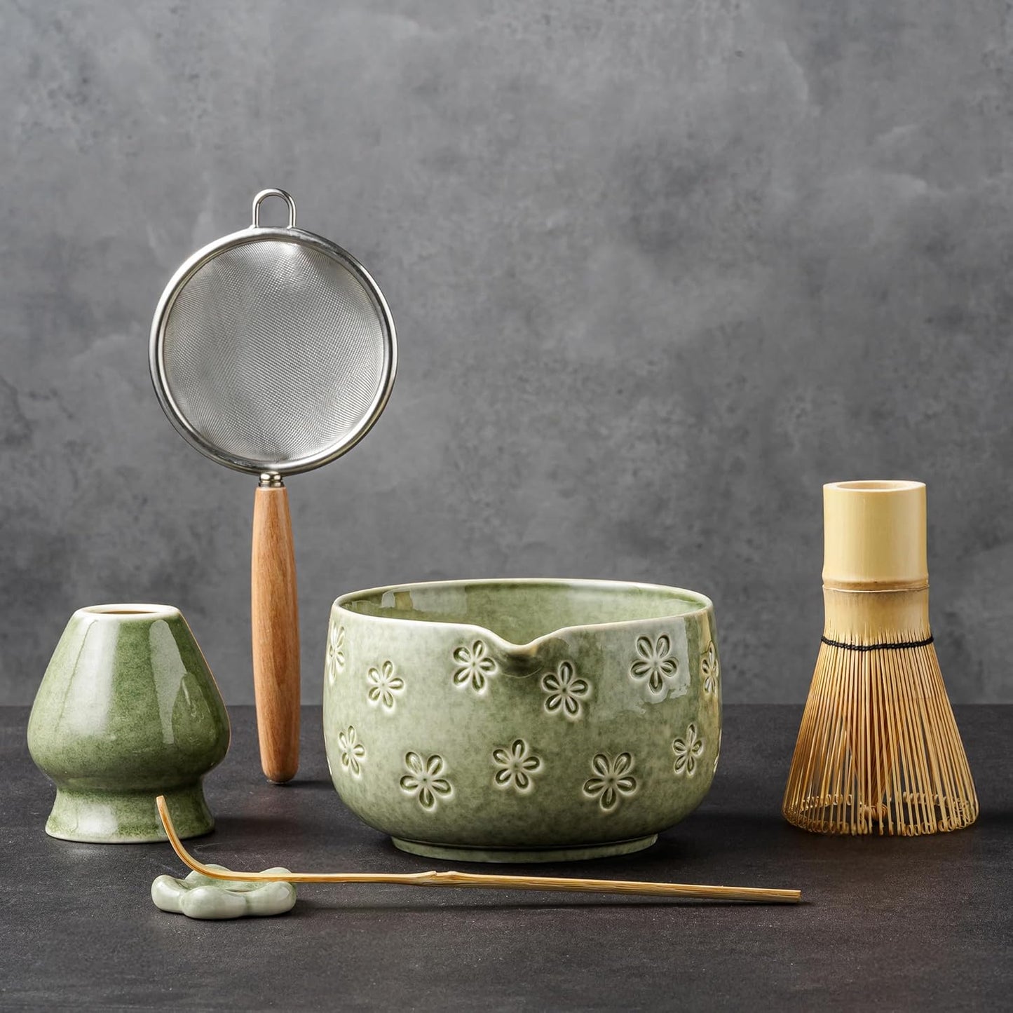 Matcha Whisk Set, Ceramic Matcha Set, 6 Pcs Matcha Kit Includes Matcha Bowl, Matcha Whisk with Holder, Bamboo Scoop, Scoop Rest, Sifter, Ceremonial Matcha Tea Set, Perfect Gifts, Blue