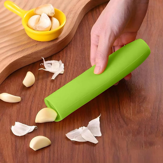 Garlic Peeler Silicone Garlic Peeler Skin Remover Easy Roller Tube Skin Remover Peel with Hanging Hole Effortless to Peel (Green)