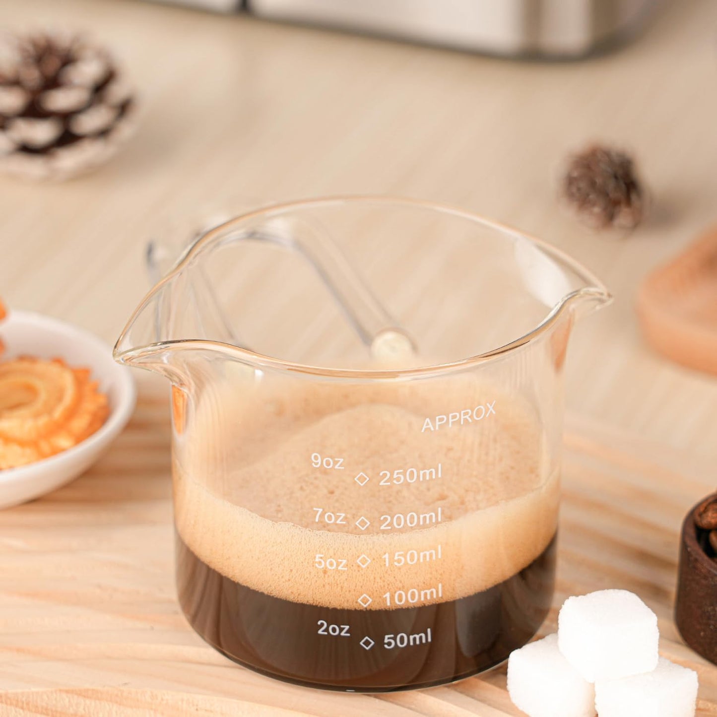 250ML/8.5OZ Espresso Glass Measuring Cup Triple Pitcher Milk Cup Espresso Cups with U-shape Handle Espresso Shot Glass with V-Shaped Mouth Clear Accessories Milk Frothing Pitcher (1)