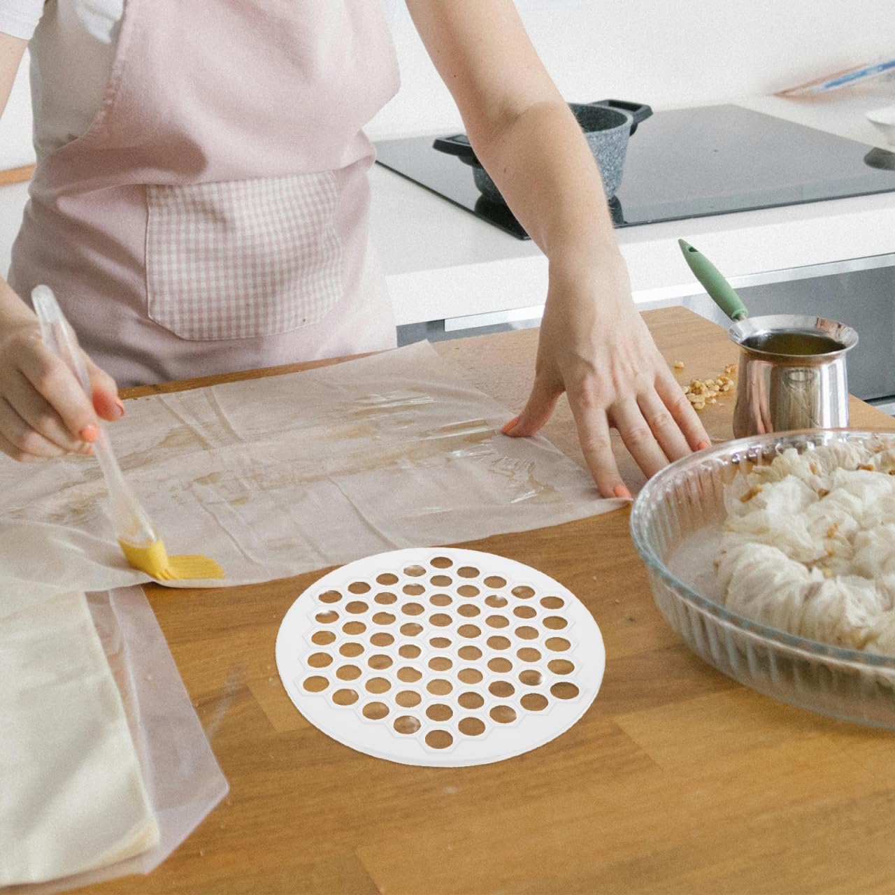 Dumpling Mold Russian Ravioli Maker Plastic Pelmeni Mold Kitchen Supply for Chinese Dumpling Maker Multi-Hole Ravioli Dough Form for Quick Homemade Dumplings