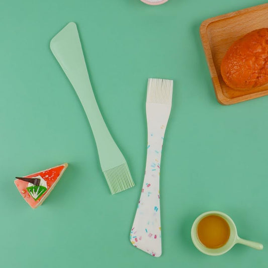 Silicone Spatula with Brush 2-in-1 Baking Scraper for Spreading Jam Jelly Mayonnaise Mixing Batter Cooking and Dessert Making Easy to Clean Kitchen Utensil 10.35 in