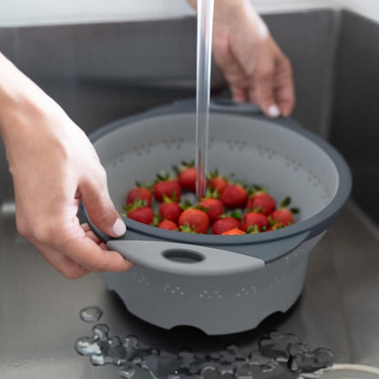 10" Collapsible Silicone Colander in Cream, Kitchen Strainer with Handles, 15.1 Cup Capacity | BPA-Free, Heat-Resistant, Space-Saving Kitchen Tool