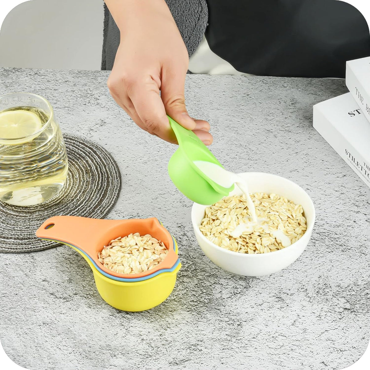 Plastic Measuring Cups and Spoons Set 15, Plastic Measuring Cups and Spoons for Kitchen & Baking, Metric & US 7 Measure Cup & 7 Measure Spoon with Leveler, Mixing Color (random rainbow)