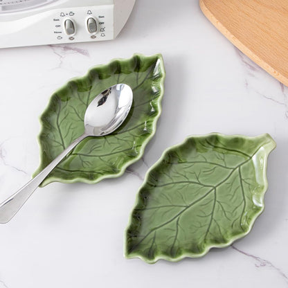 Ceramic Leaf Shape Spoon Rest for cooking, Cute Green Cooking Spoon Holder for Stove Top,Large Porcelain Spatula Rest for Kitchen Counter, Farmhouse Kitchen Decor (green)