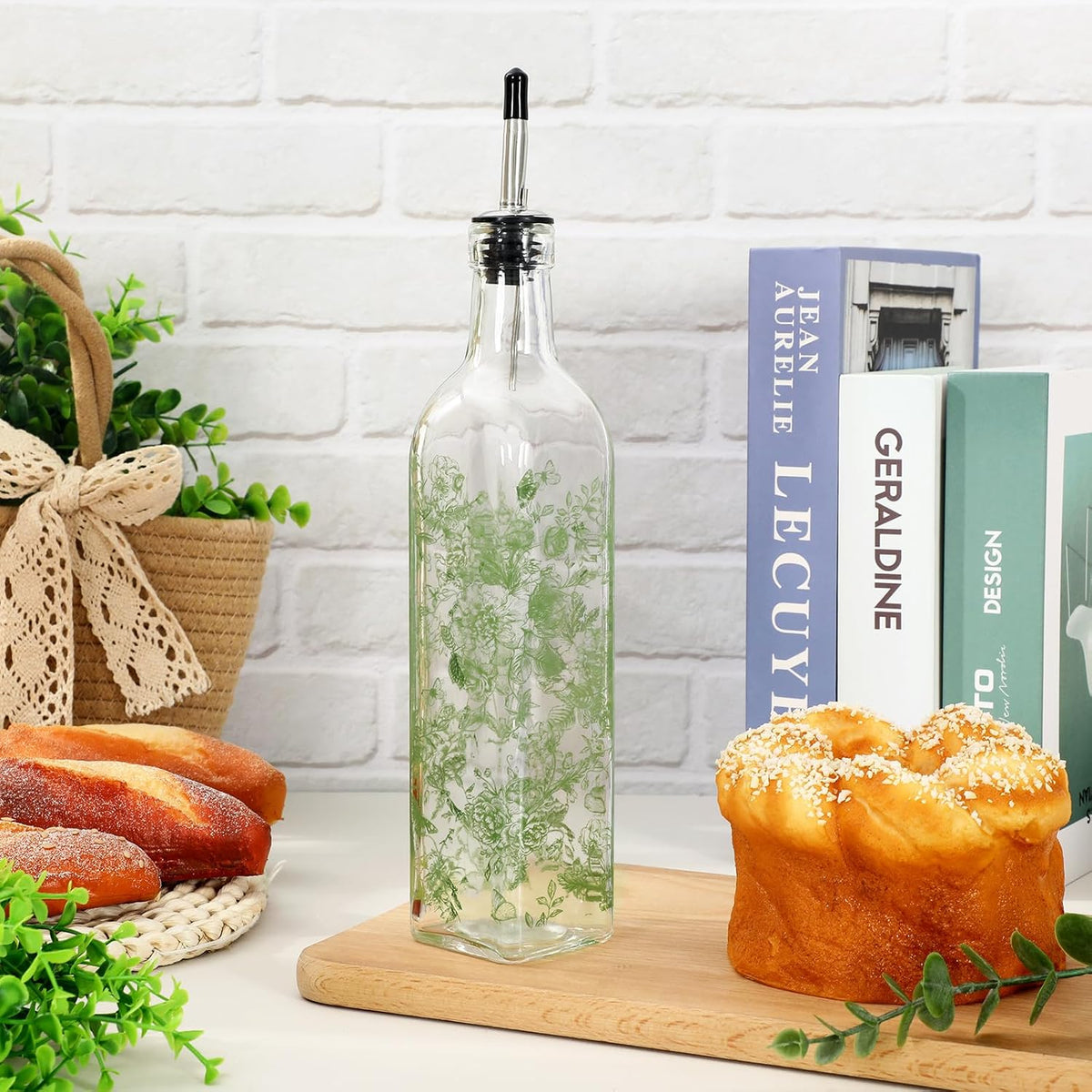 Chinoiserie Olive Oil Dispenser Bottle Blue Floral Glass Cruet Bottle with Spout Cooking Vinegar Container for Home Kitchen Table Countertop Decor