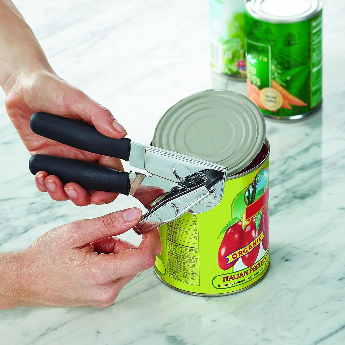 Portable Can Opener, Features an Ergonimic Handle for Optimal Comfort, and Built-in Bottle Opener for a 2-in-1 Tool, Durable Cutting Wheel, Black
